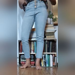 Wild Fable Light Wash Mom Jeans